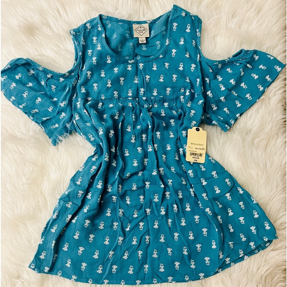 Brand new blue and white Arizona top size M